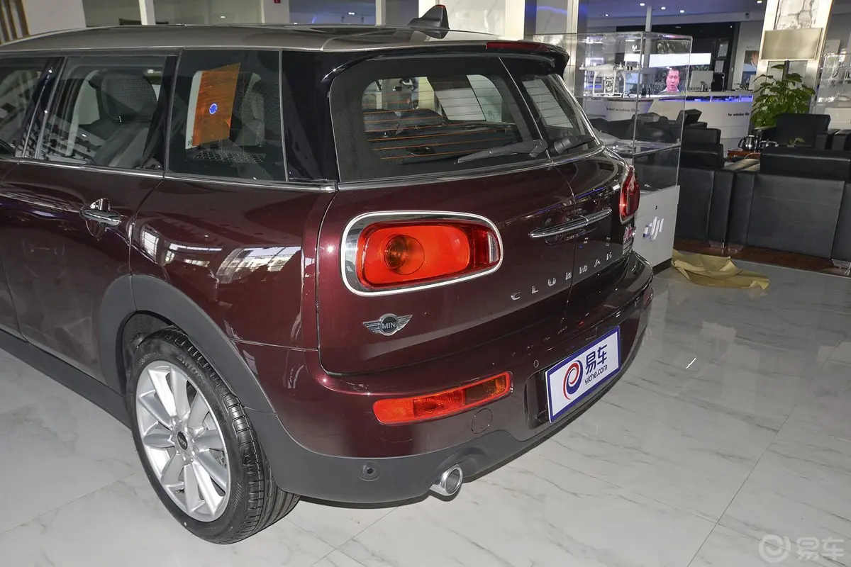 MINI CLUBMAN1.5T COOPER车尾局部