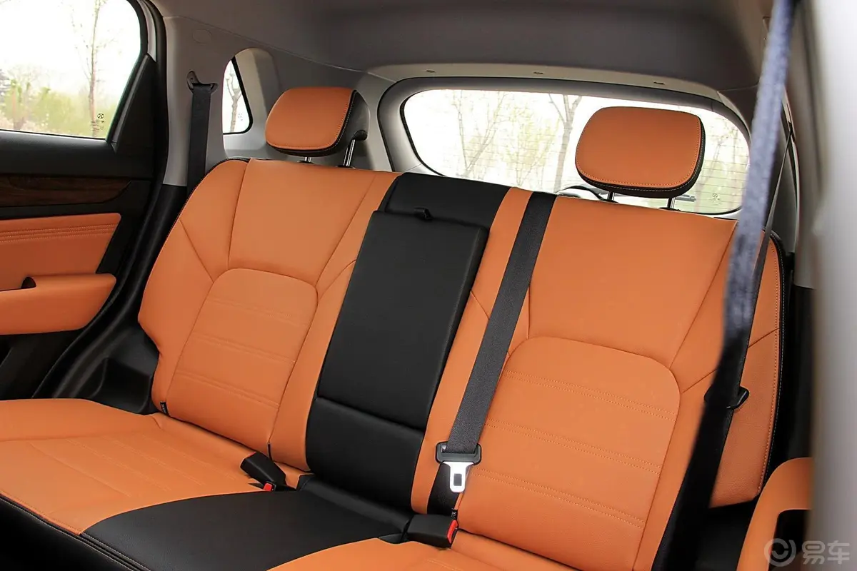 威旺S50欢动版 1.5T 手动 舒适版后排座椅