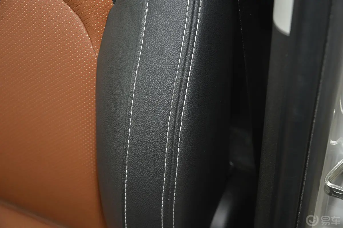 帝豪RS 1.5L CVT 向上版内饰