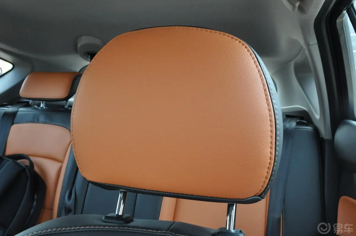 海马S51.6L 手动 豪华型科技版驾驶员头枕