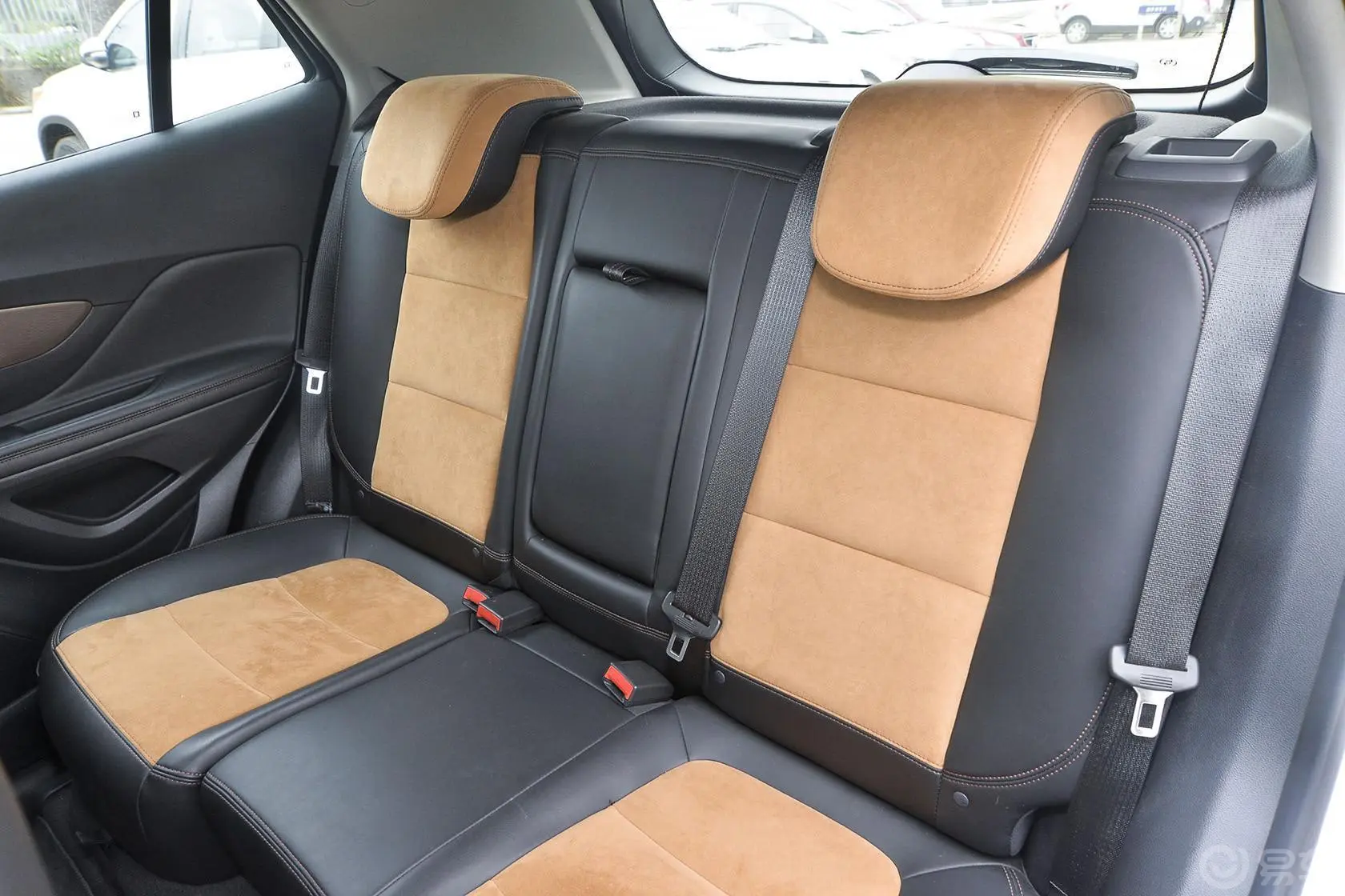 昂科拉1.4T GL 自动 两驱 都市领先型驾驶员座椅