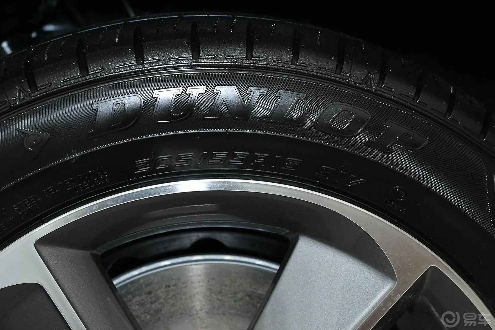 明锐1.6L 自动创行版轮胎规格