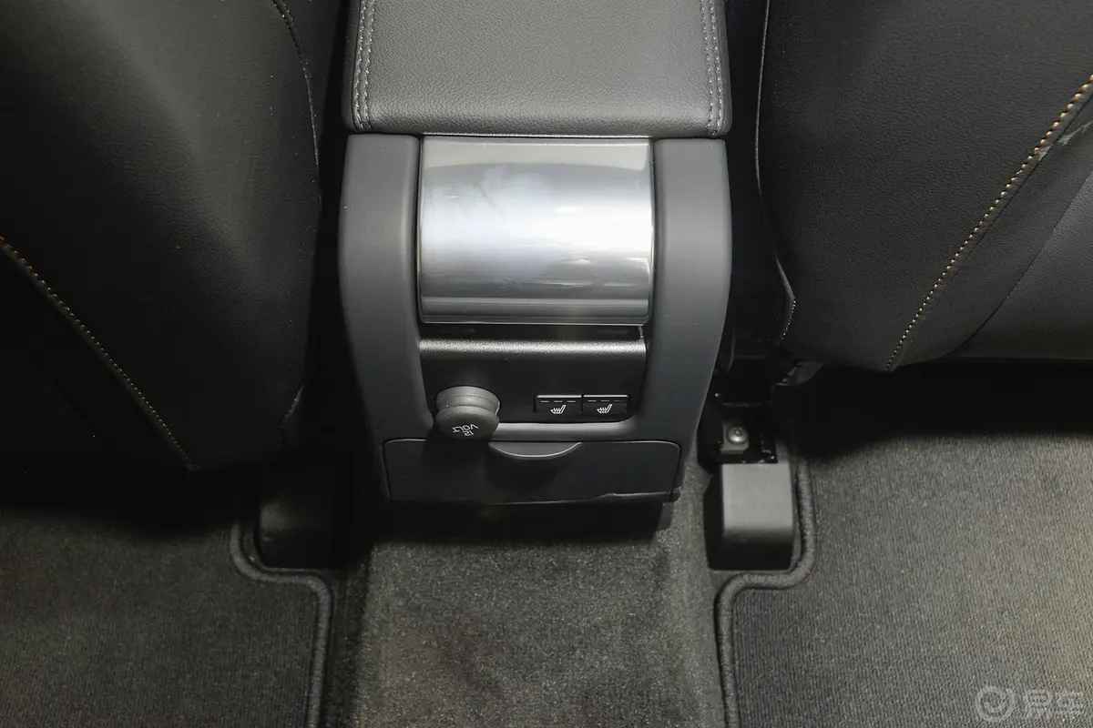 沃尔沃XC60T6 AWD 智越版内饰