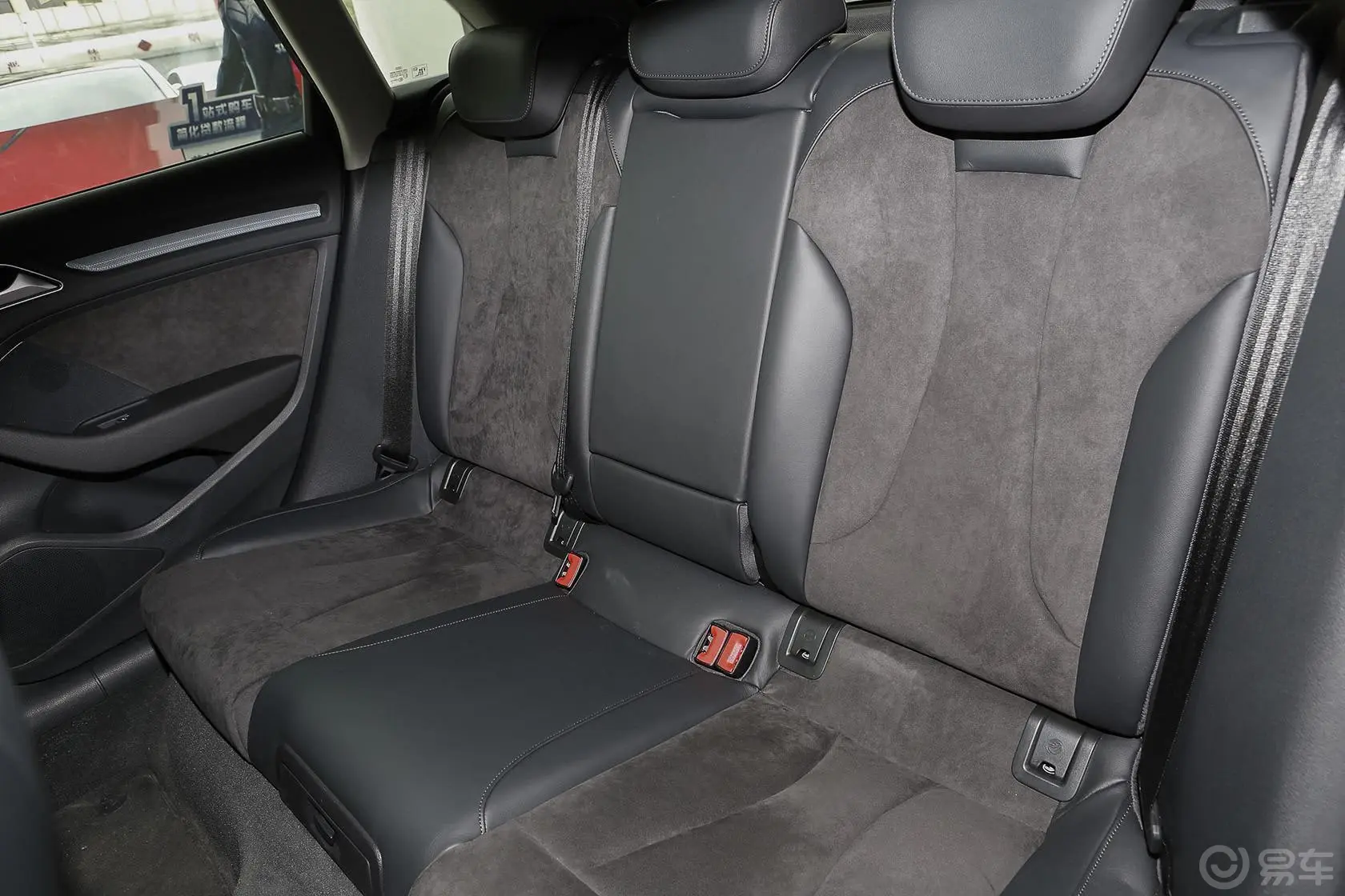奥迪A3 插电混动(进口)Sportback e-tron 运动型后排座椅