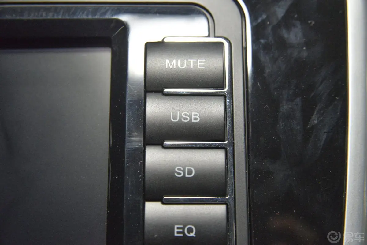 景逸X51.6L 手动 豪华型USB接口