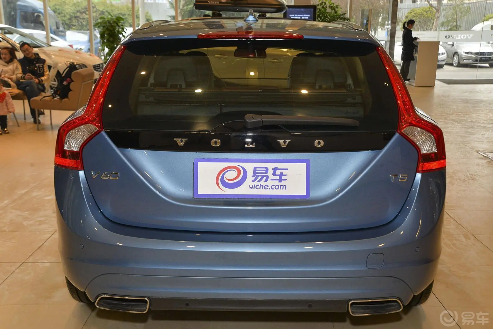 沃尔沃V60T5 智雅个性运动版外观