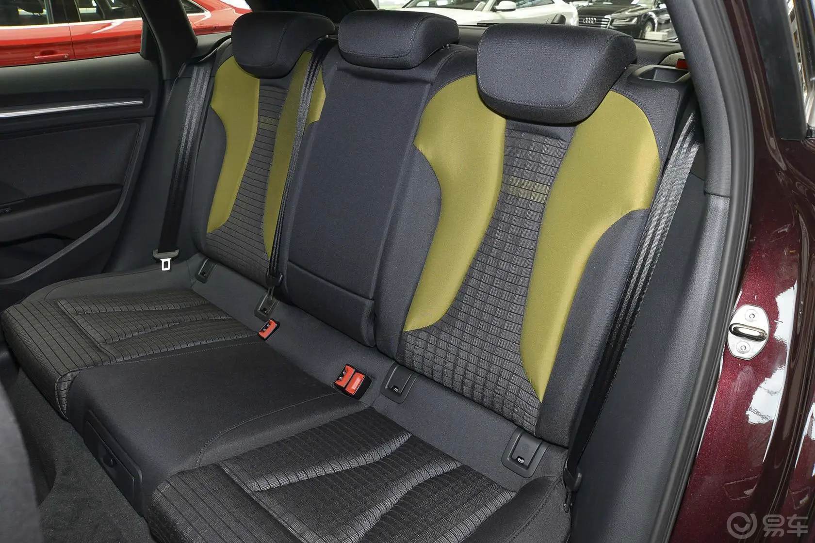 奥迪A3(进口)Sportback 45 TFSI S line 运动型后排座椅