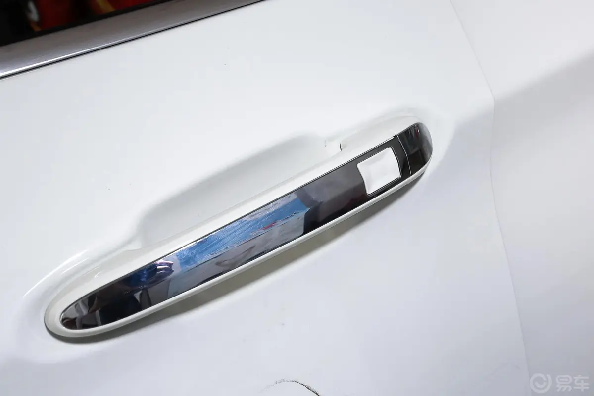 威旺S50欢动版 1.5T 手动 尊贵版后视镜镜面（后）