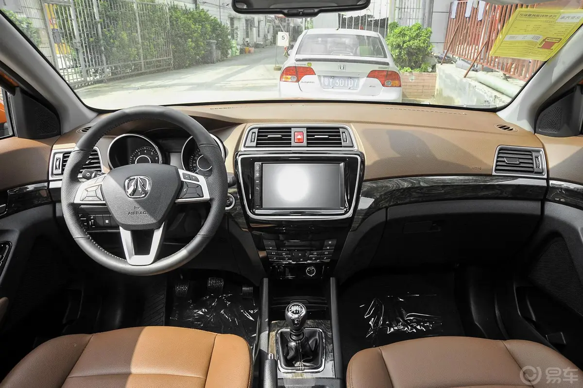 威旺S50乐动版 1.5T 手动 尊享版中控台驾驶员方向