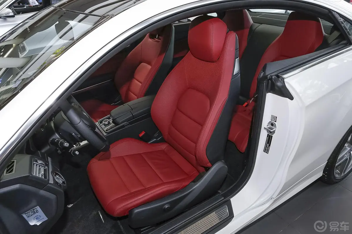 奔驰E级(进口)E320 Coupe驾驶员座椅