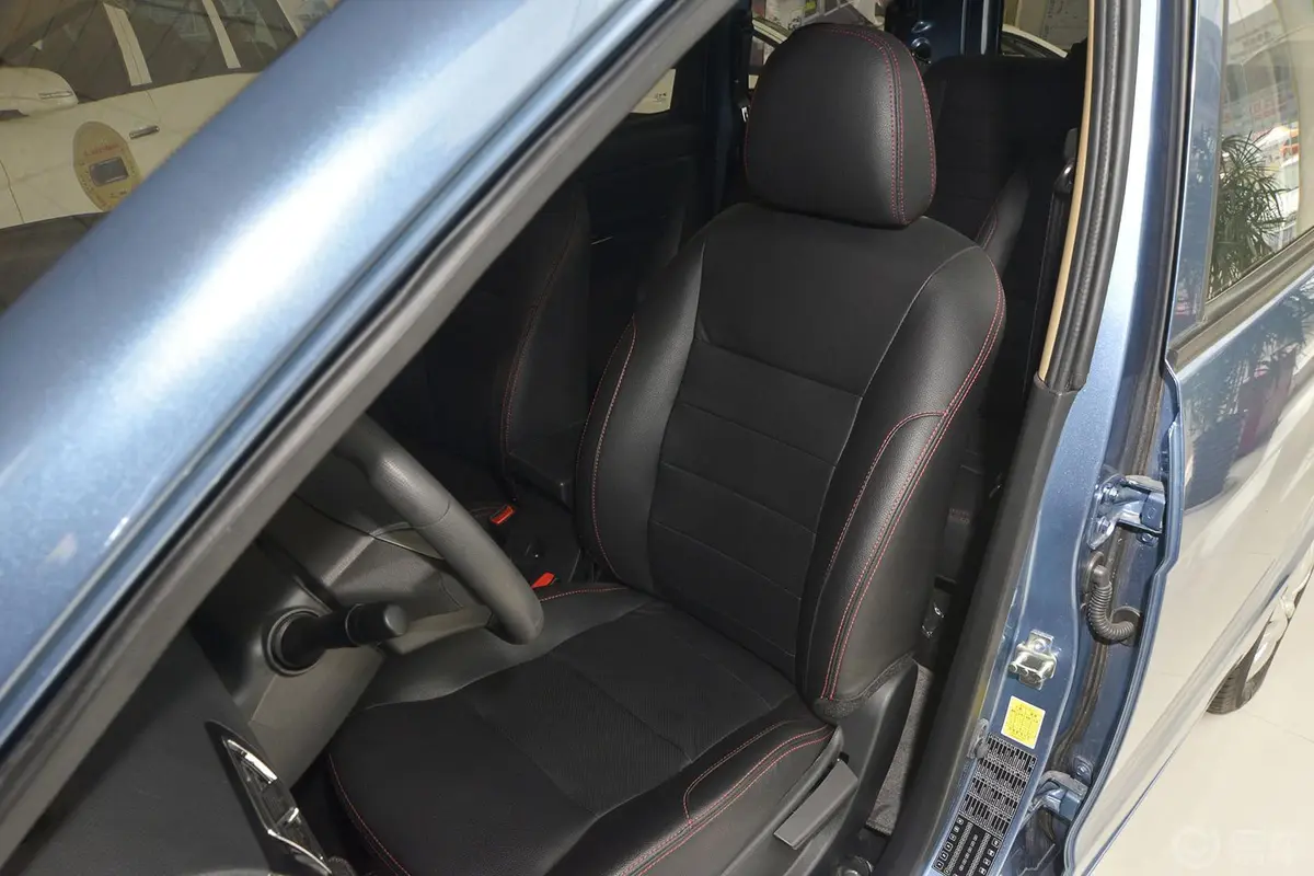 乐途S 1.5L 舒适型驾驶员座椅