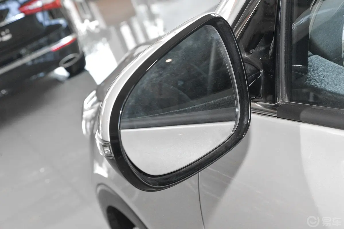 索兰托索兰托L 2.4GDI 四驱 尊贵版 7座 汽油 国V后视镜镜面（后）