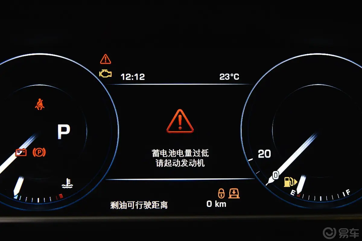 揽胜运动版3.0 V6 汽油版 SC HSE Dynamic内饰