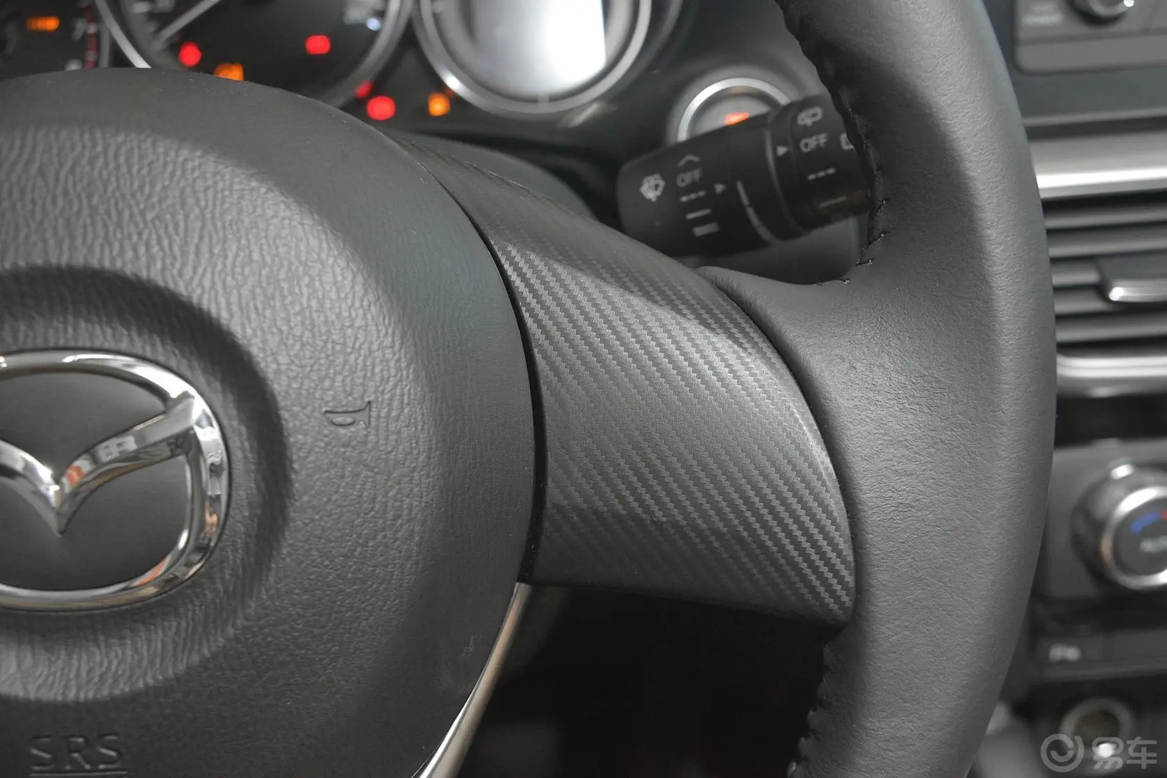 马自达CX-52.0L 手自一体 两驱 都市版方向盘功能键（右）