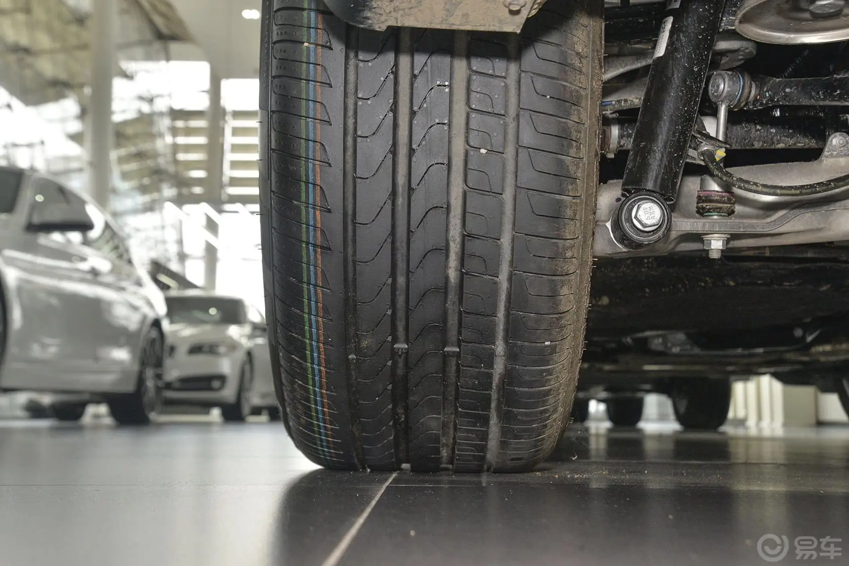 宝马X5(进口)xDrive35i 领先型轮胎花纹