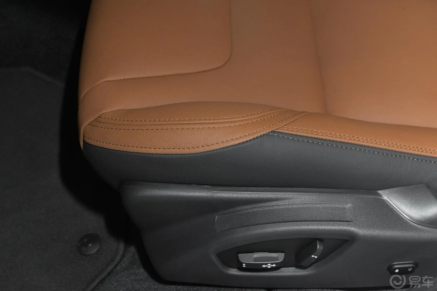沃尔沃S60T5 智驭版座椅调节键