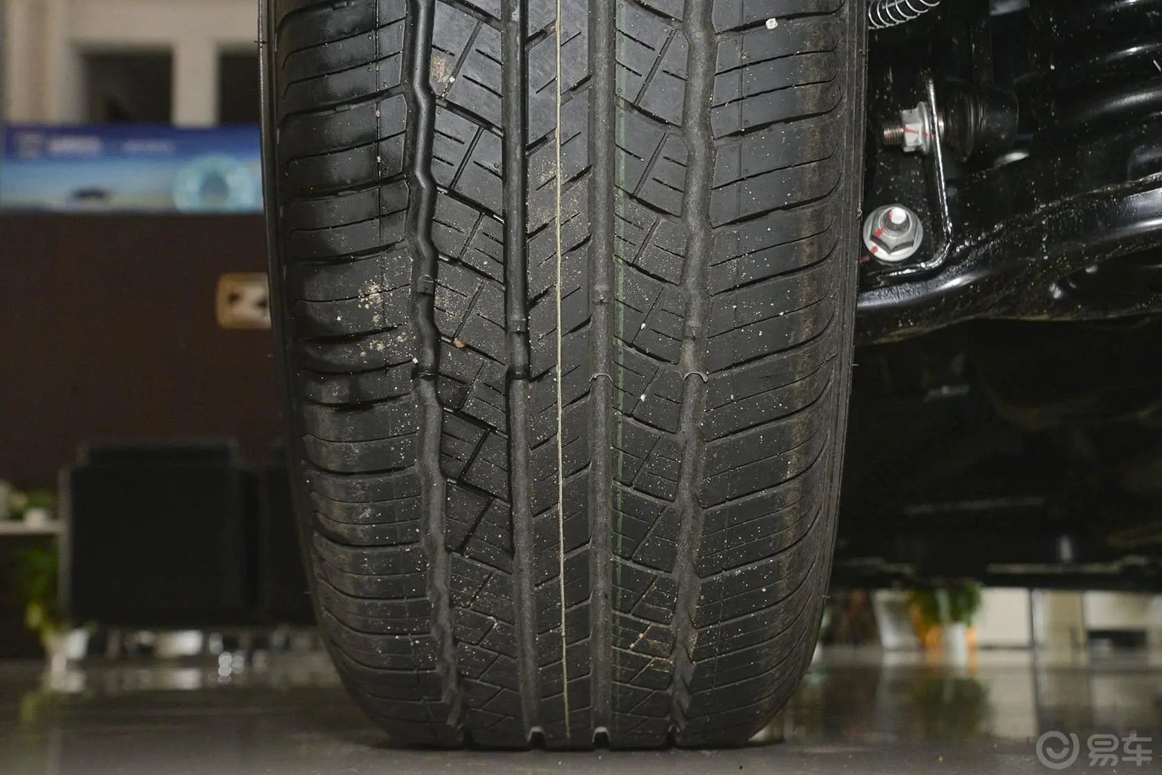 众泰T6001.5T 手动 精英版轮胎花纹