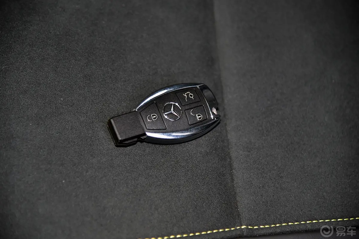奔驰GT AMGAMG GT S 限量特别版钥匙正面