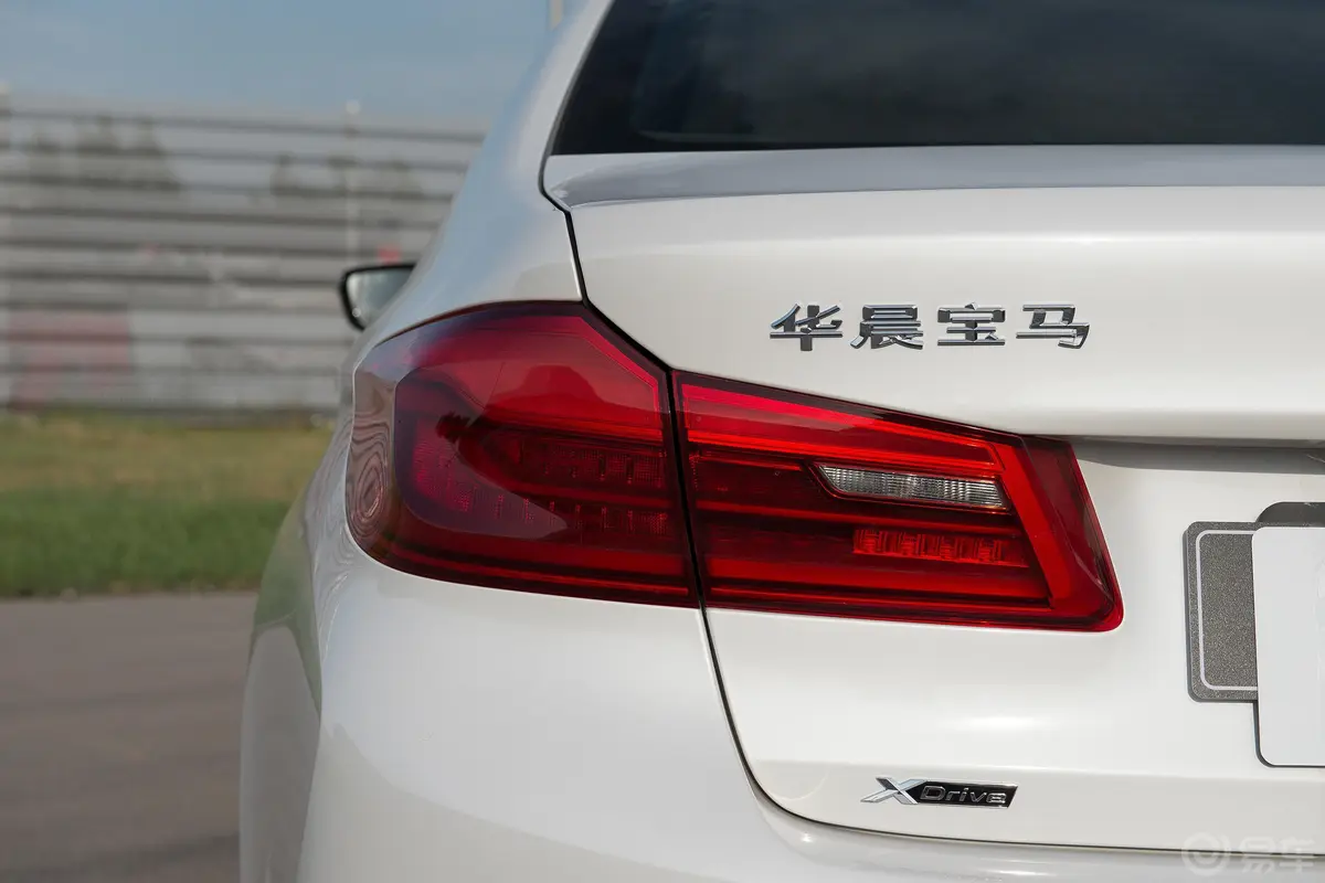 宝马5系530Li xDrive M运动套装外观