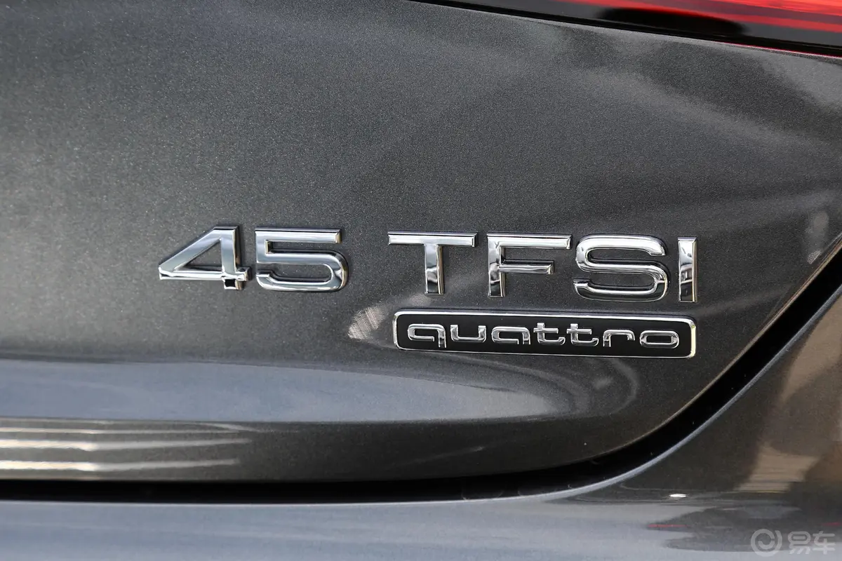 奥迪A5Sportback 45 TFSI quattro 运动版外观