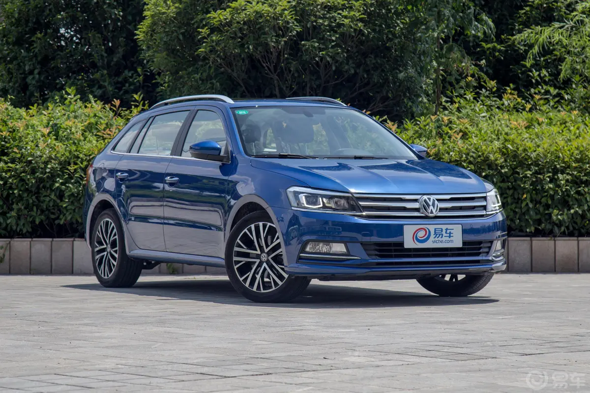 朗行230TSI 双离合 豪华版外观