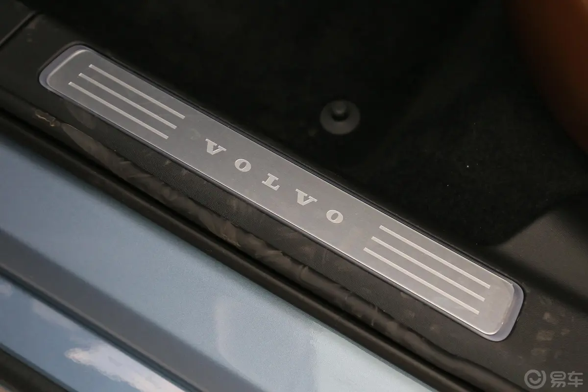 沃尔沃S90T5 智尊版空间
