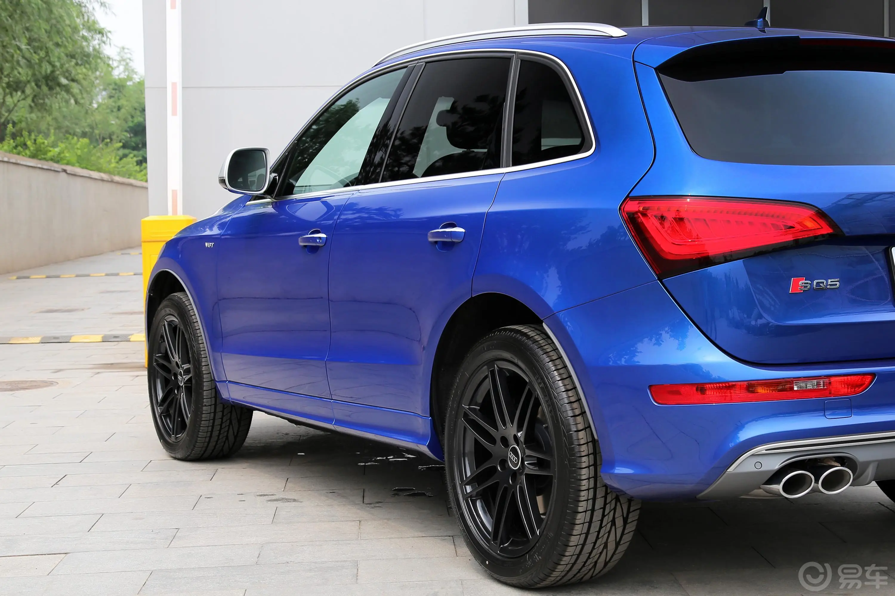 奥迪SQ53.0TFSI quattro外观