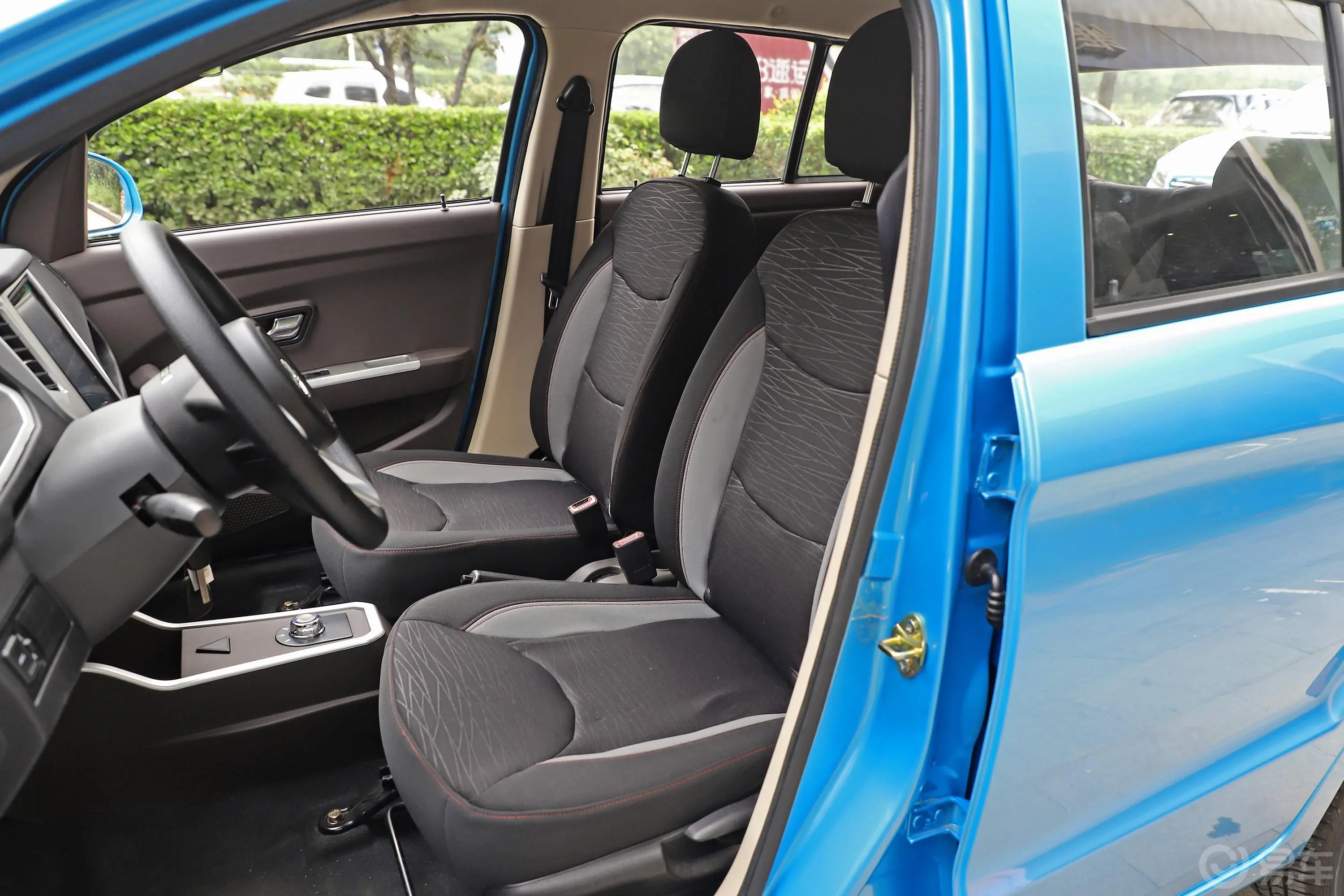 路盛S1 EV160R标准版驾驶员座椅