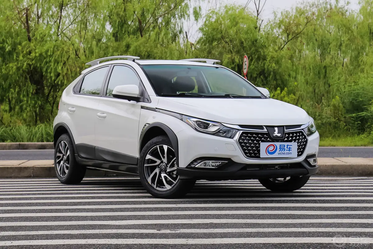 U5 SUV1.6L CVT 旗舰版后悬挂整体