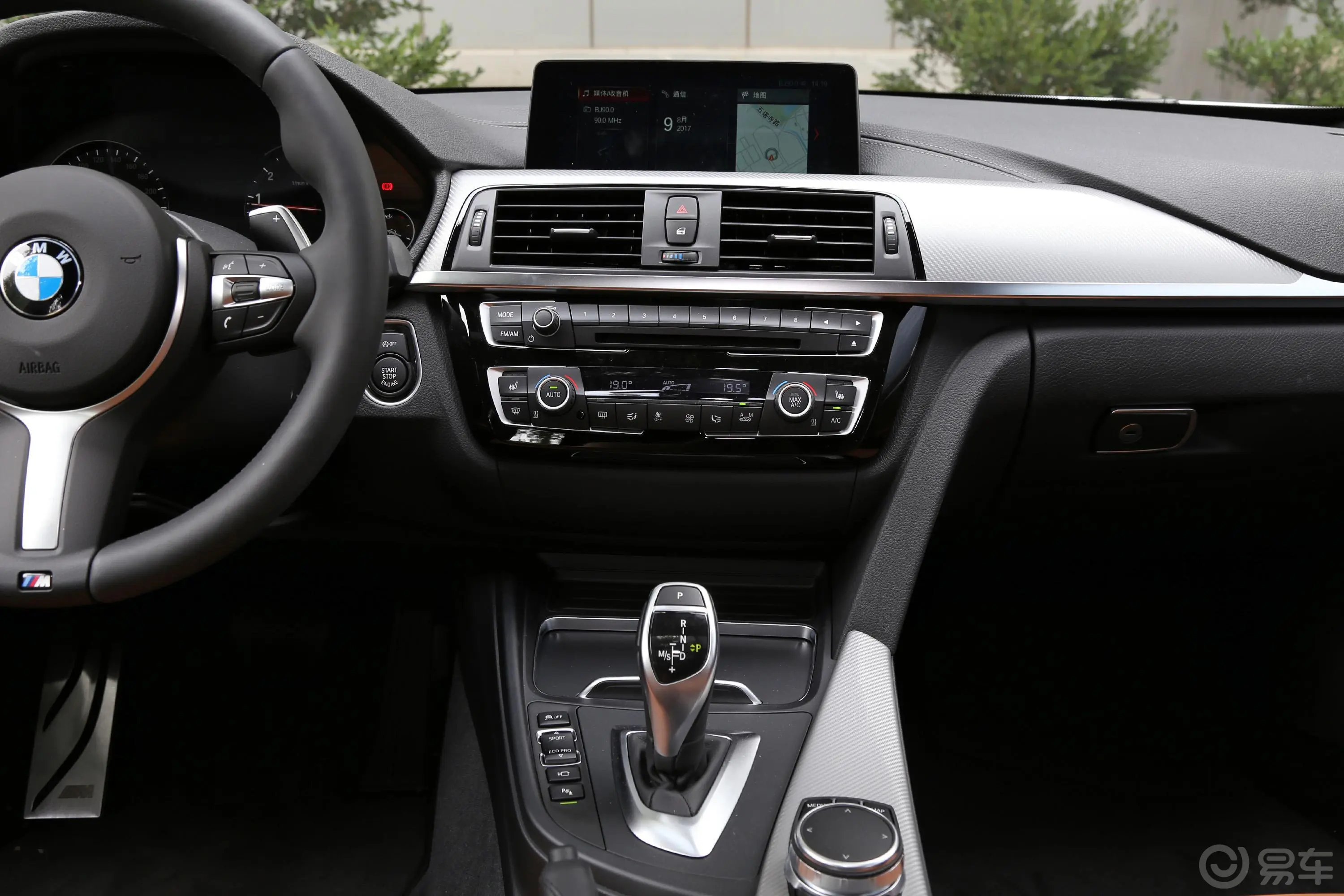 宝马4系四门轿跑 440i xDrive M运动套装中控台整体