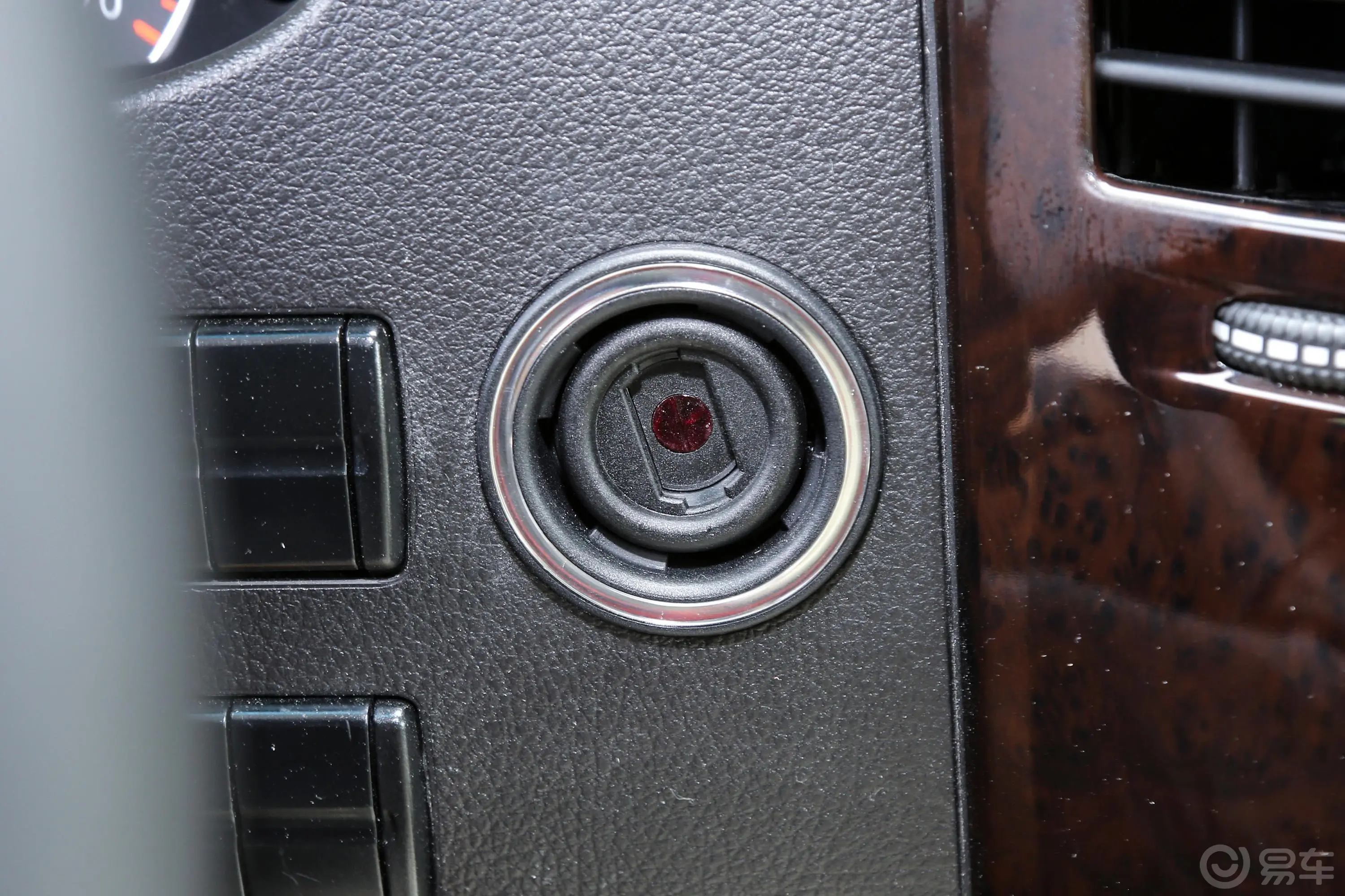 卡升C10C10商旅尊贵型C升级款钥匙孔或一键启动按键