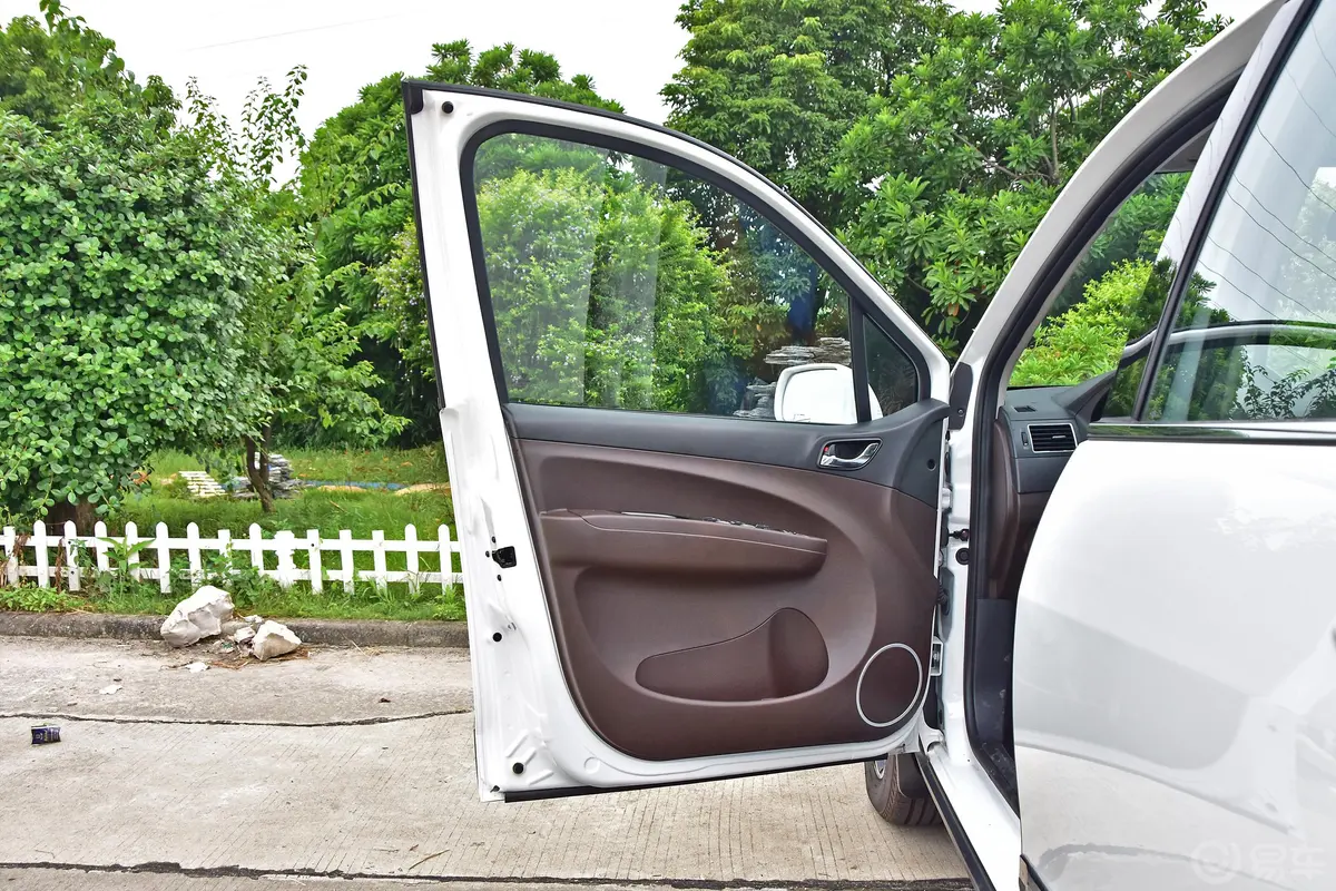景逸X31.5L 手动 舒适版驾驶员侧前车门