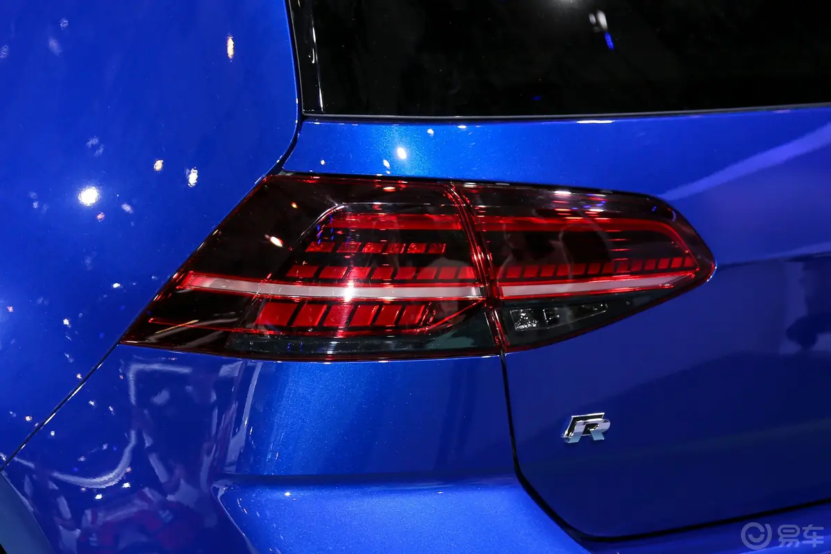 高尔夫(进口)R 2.0TSI 双离合外观