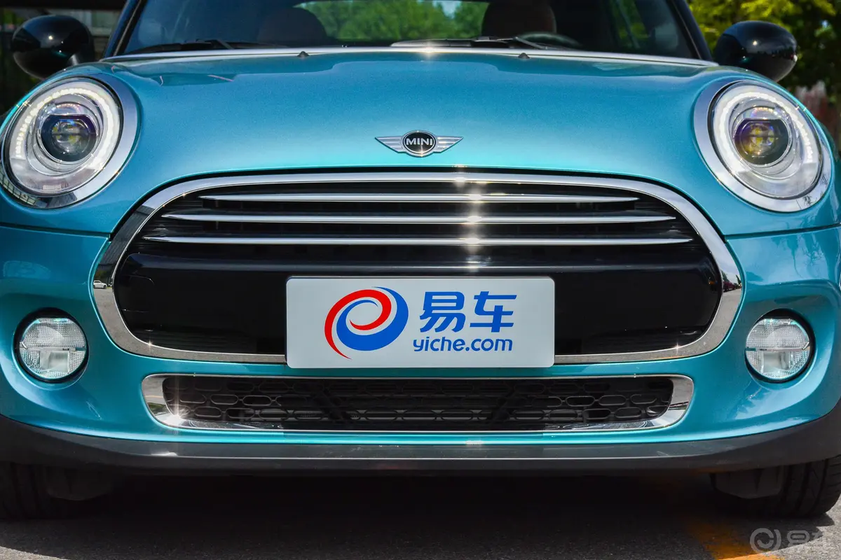 MINI CABRIO1.5T COOPER CABRIO 自由派外观