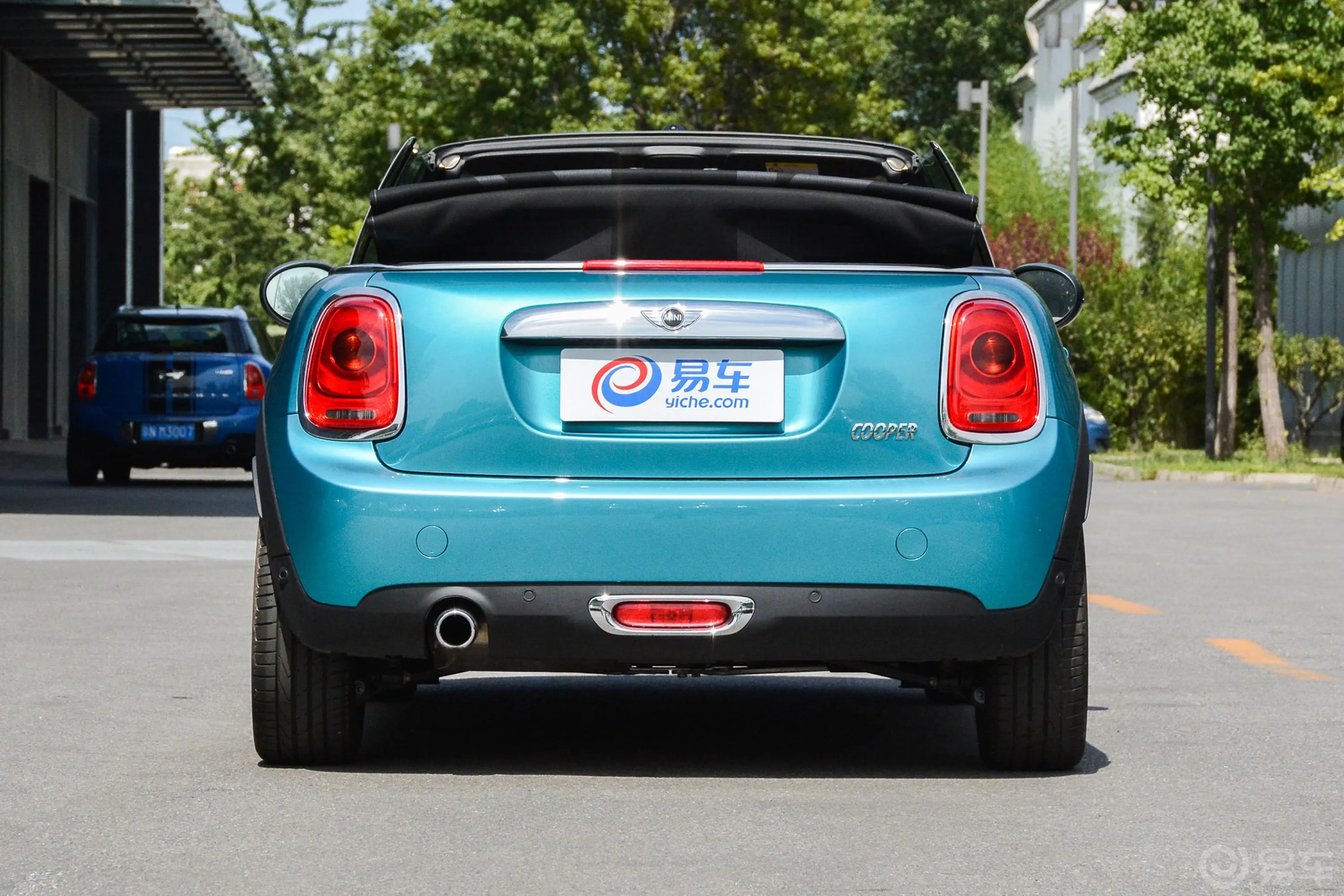 MINI CABRIO1.5T COOPER CABRIO 自由派正后水平