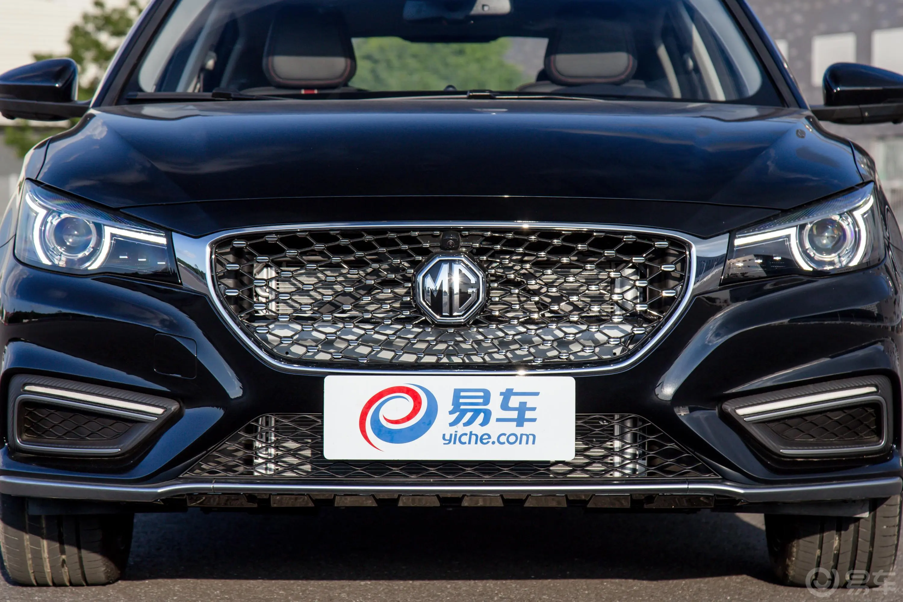 MG620T 双离合 Trophy 尊享互联网版 国Ⅴ外观