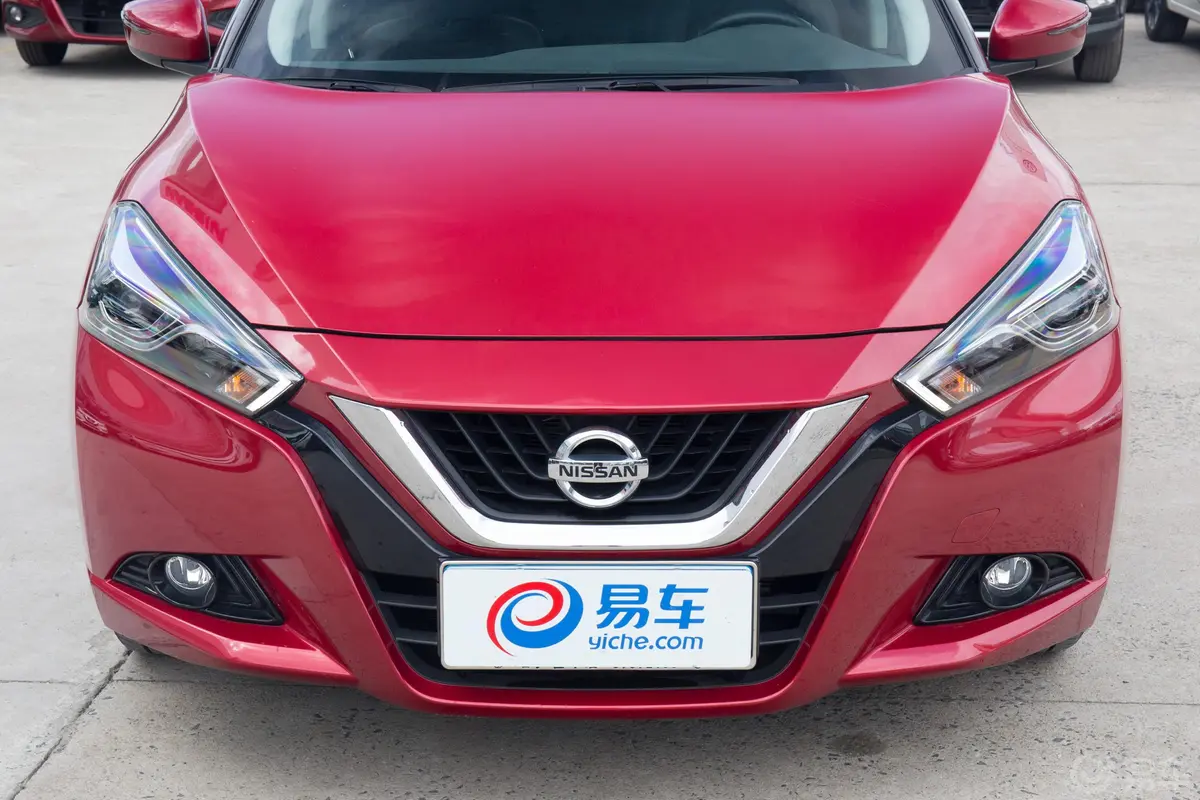 蓝鸟1.6L CVT 高能版外观