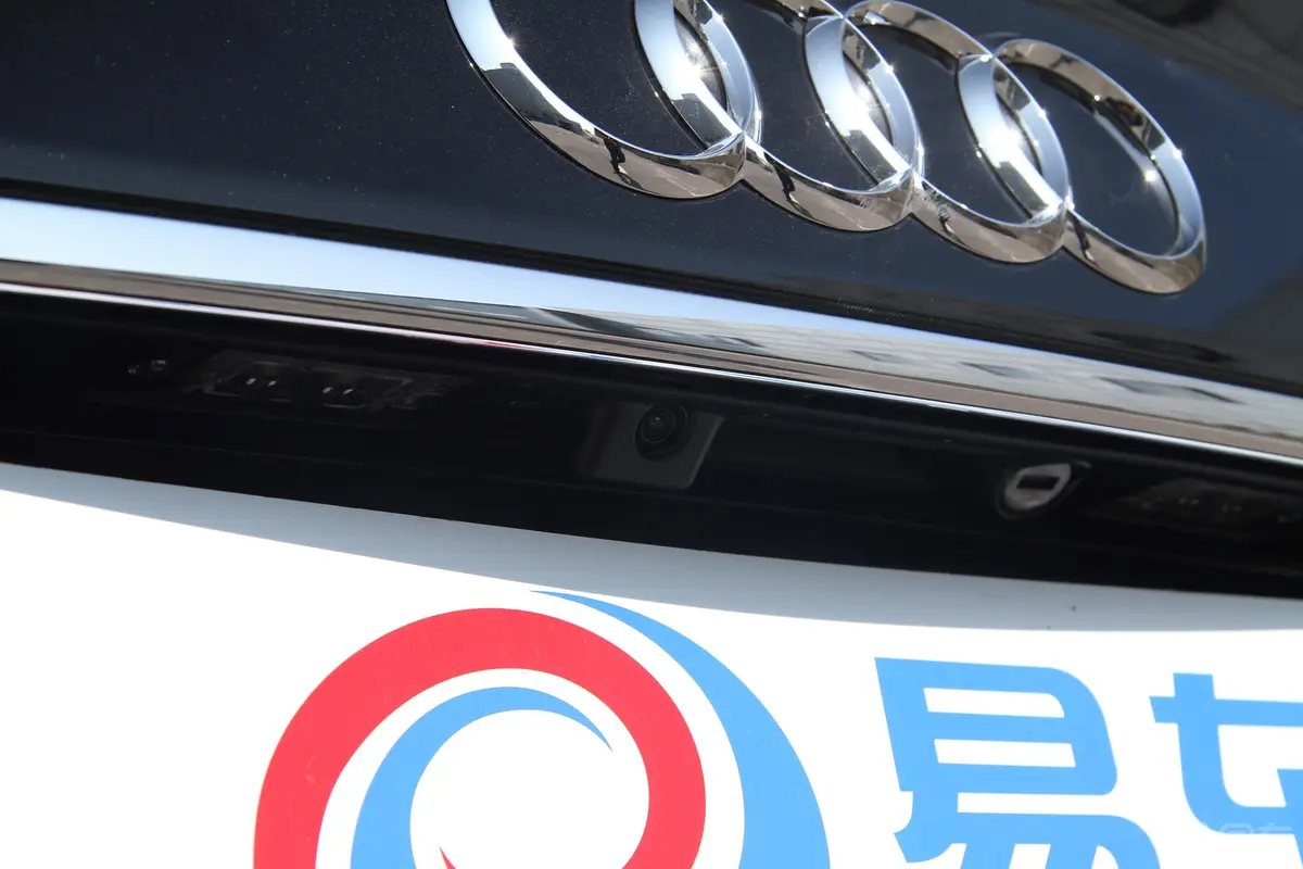 奥迪A8A8L 45 TFSI quattro 舒适版外观