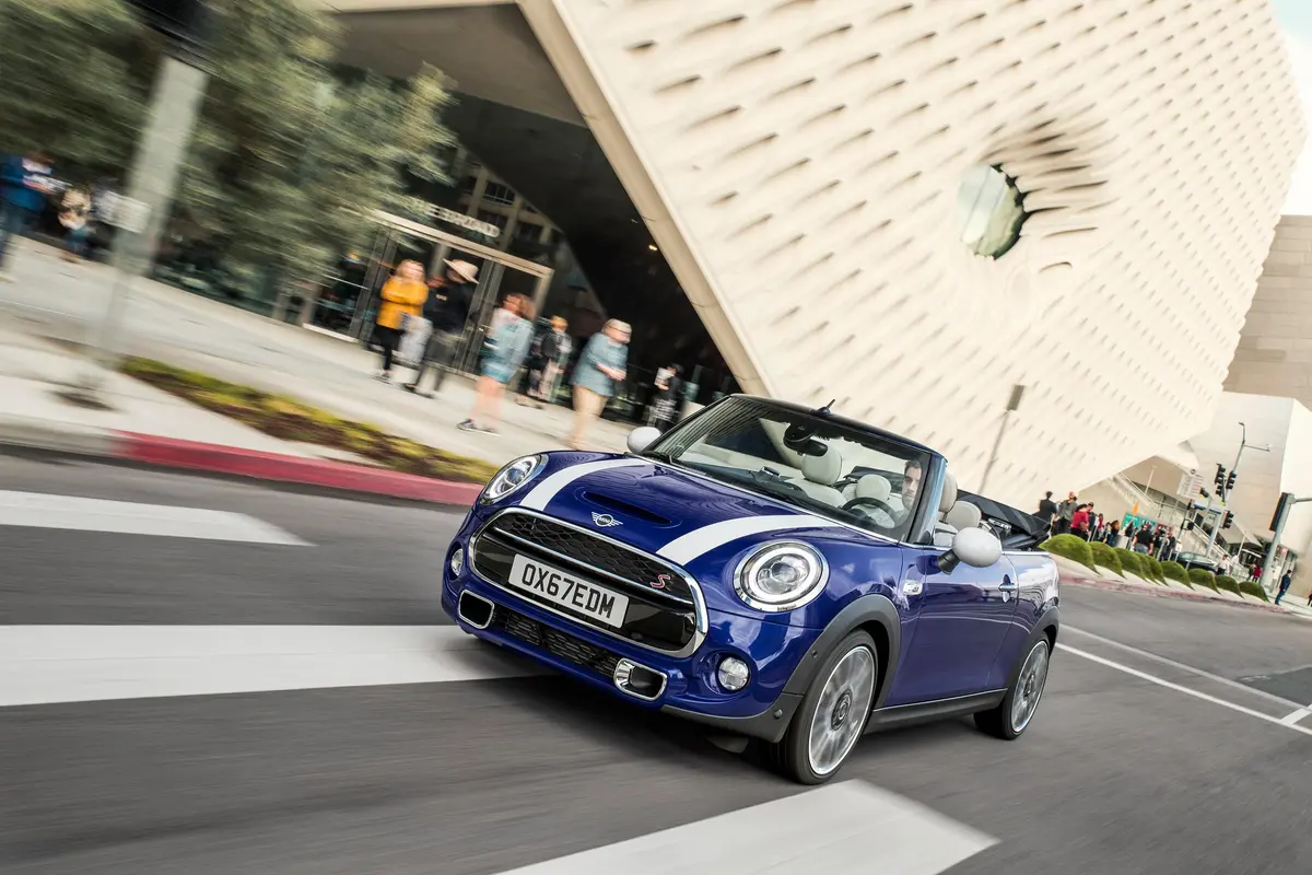 MINI CABRIO