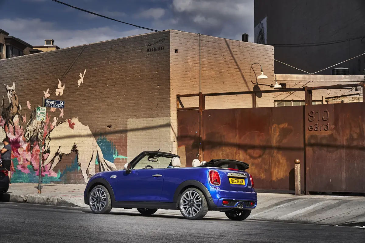 MINI CABRIO