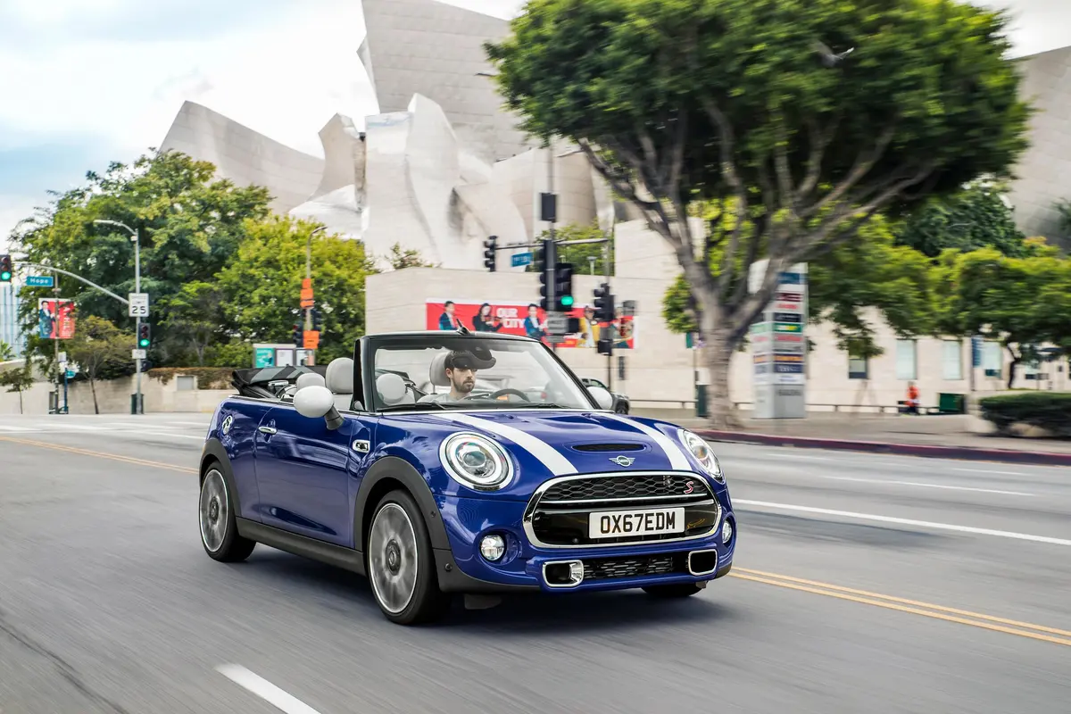 MINI CABRIO