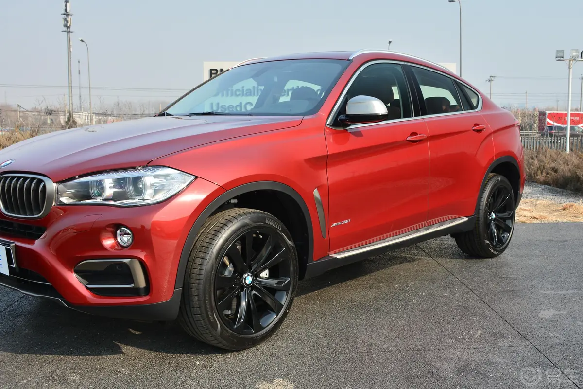 宝马X6xDrive35i 领先版外观