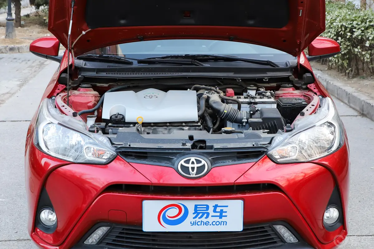 YARiS L 致享1.5G CVT 炫动天窗版 国Ⅴ发动机舱整体