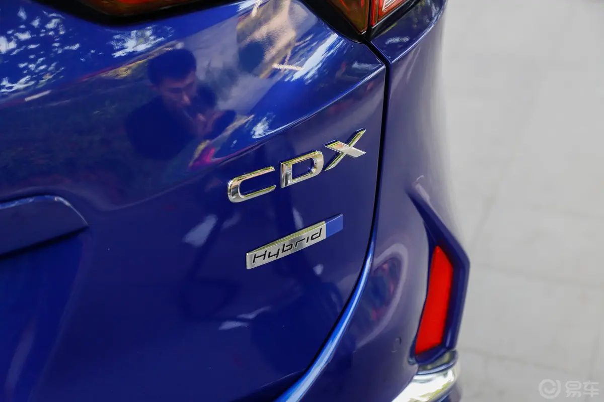 讴歌CDXSport Hybrid 2.0L 两驱 创享版外观
