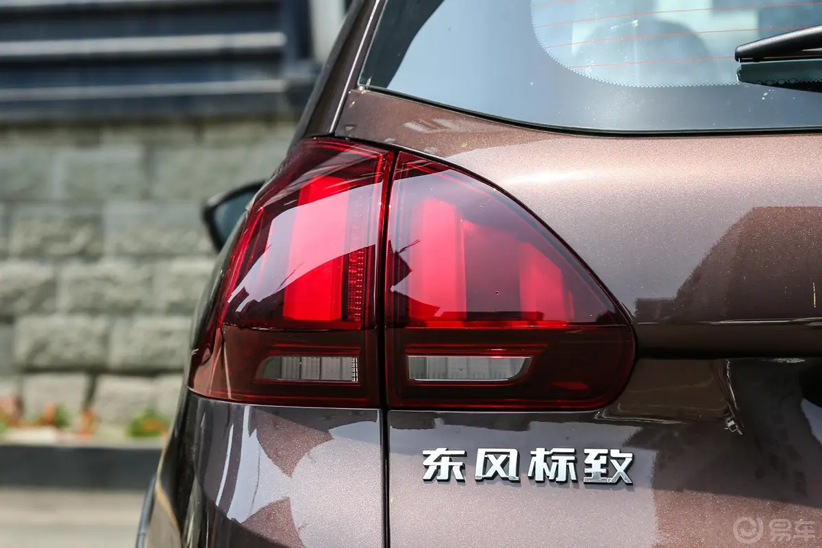 标致20081.6L 手动 潮流版外观