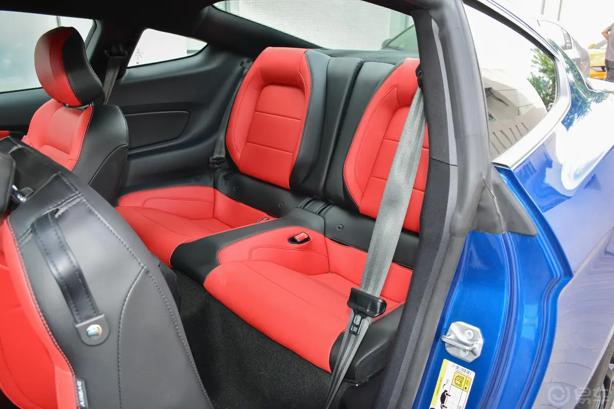 Mustang5.0L V8 GT后排座椅