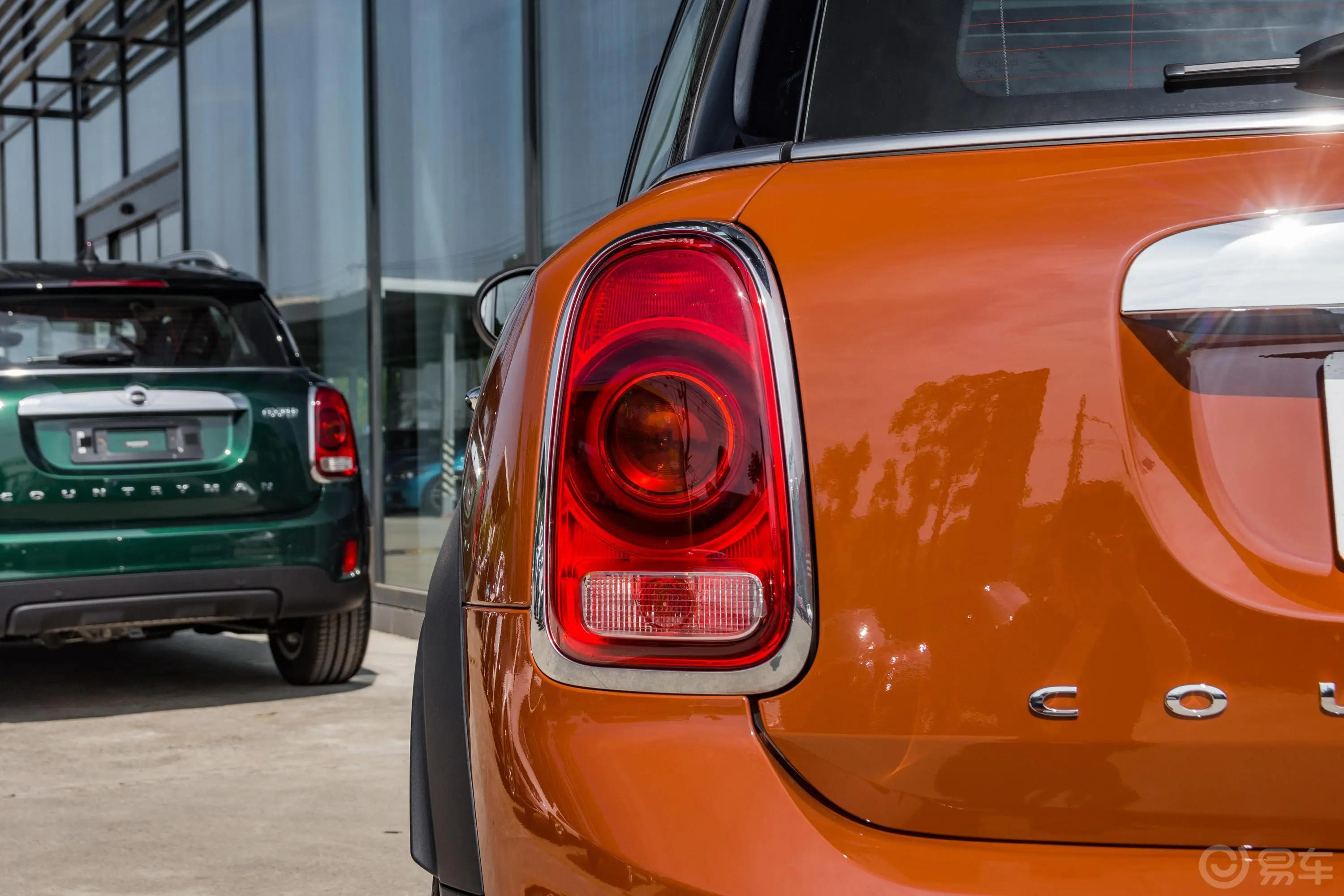 MINI COUNTRYMAN1.5T COOPER ALL4 旅行家外观