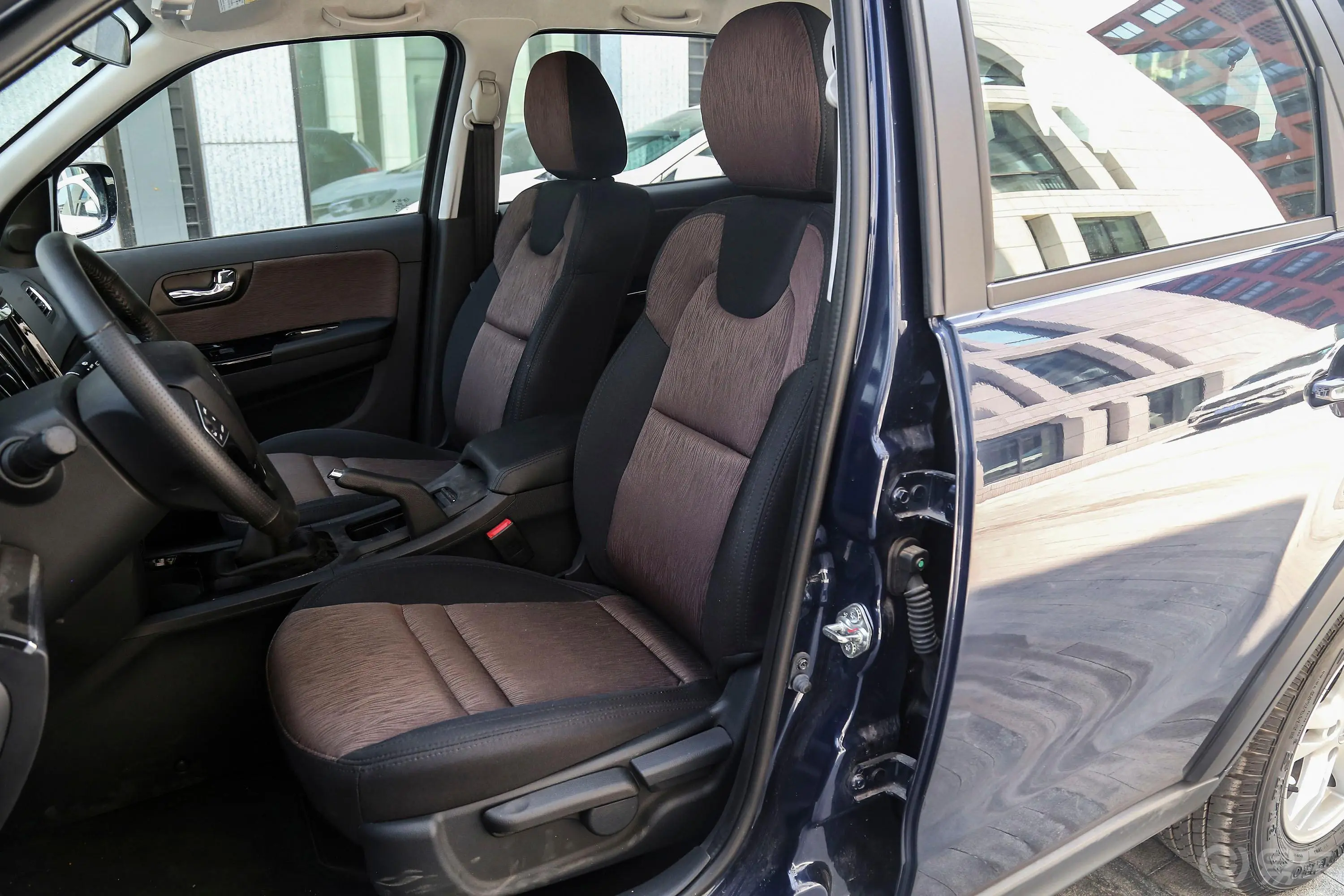 海马S71.8T 手动 领先版驾驶员座椅