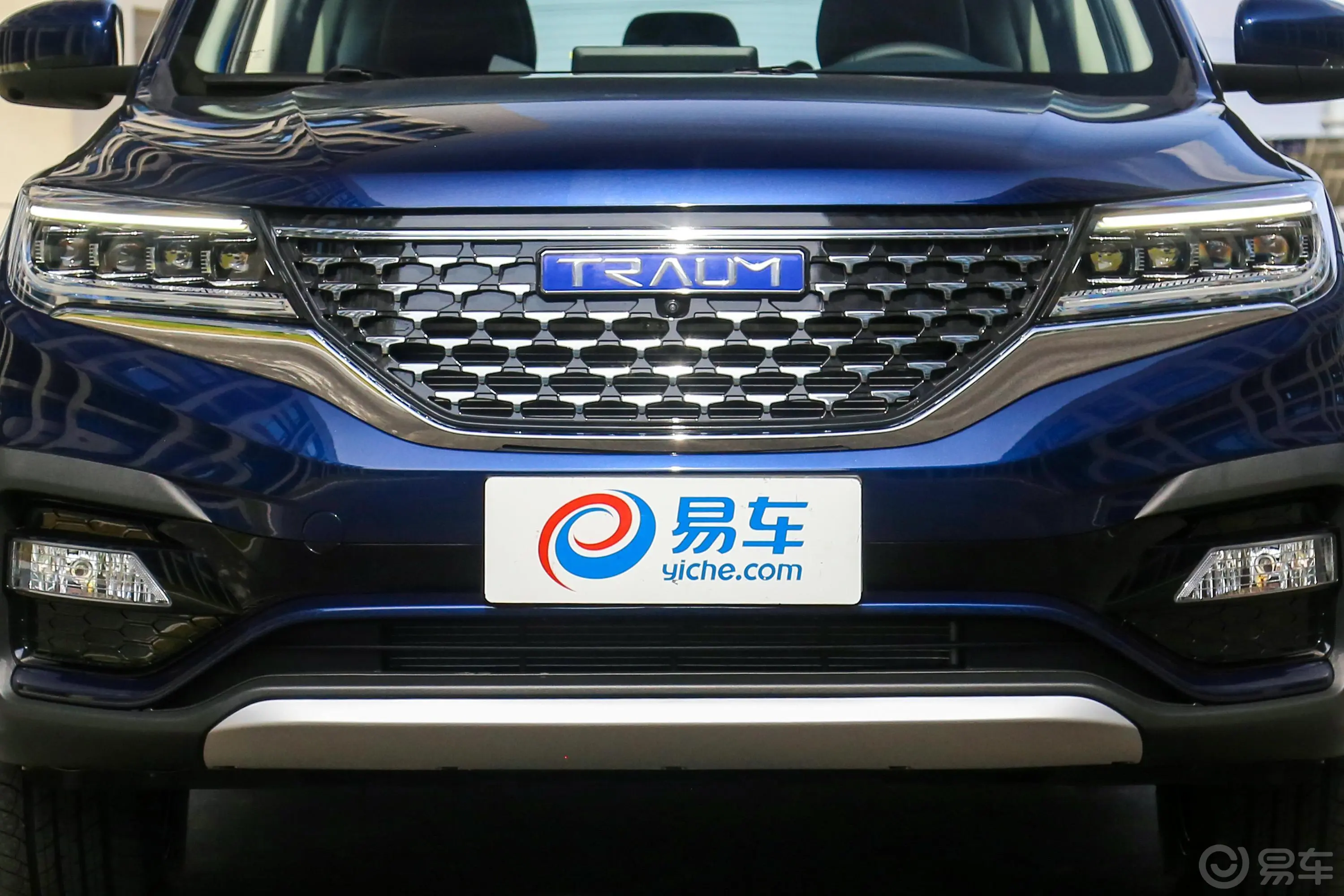 赛克51.5T 手自一体 领智版外观