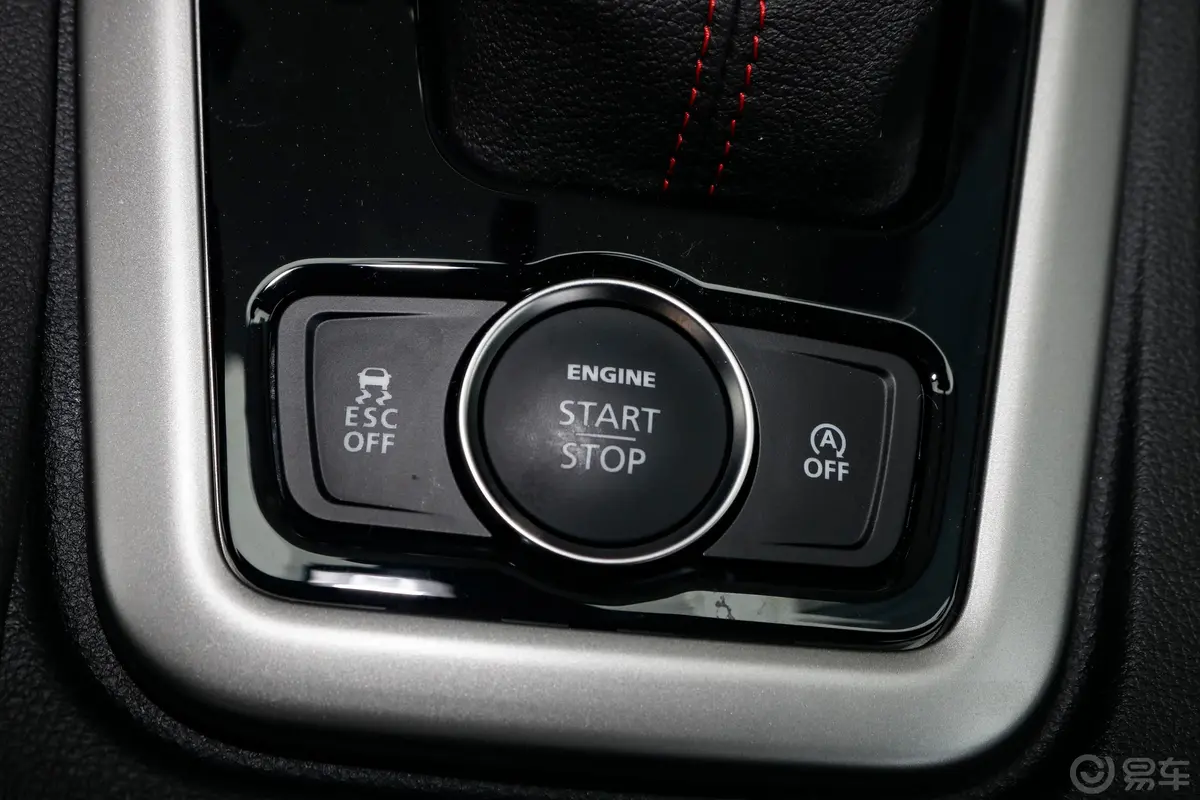 观致3都市SUV 1.6T 双离合 尊贵版钥匙孔或一键启动按键